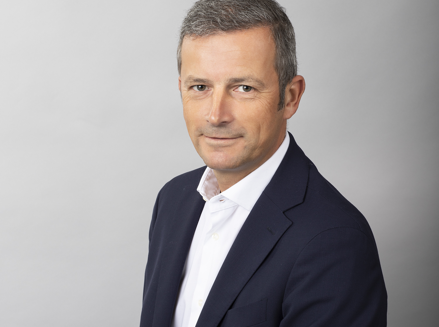 Olivier Brouwers, La française